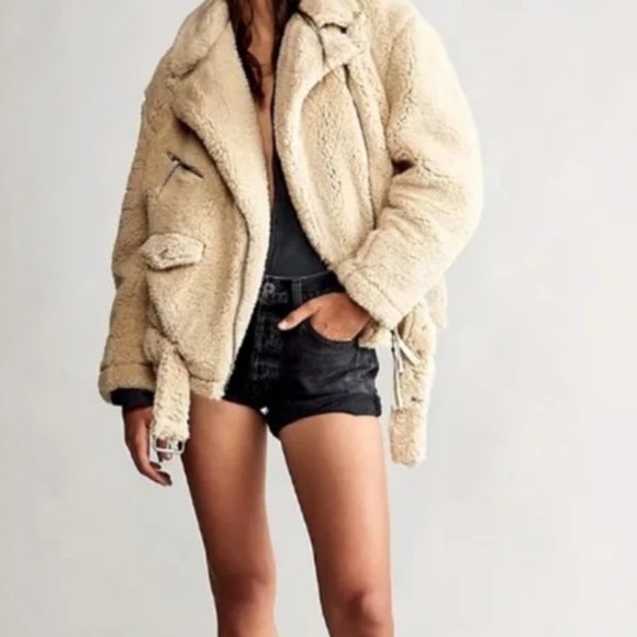 Free People Jackets & Blazers - NEW Free People So Cozy Slouchy Sherpa Moto